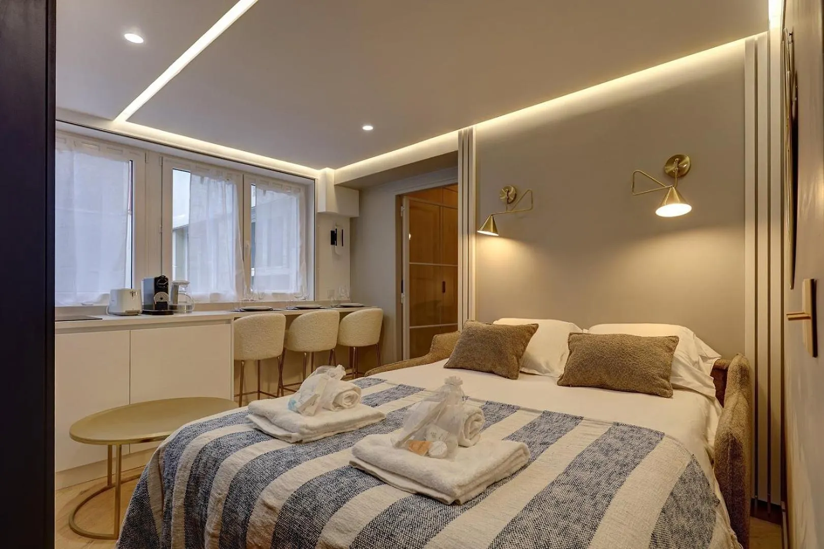 369 Fondary 5 - Superb In